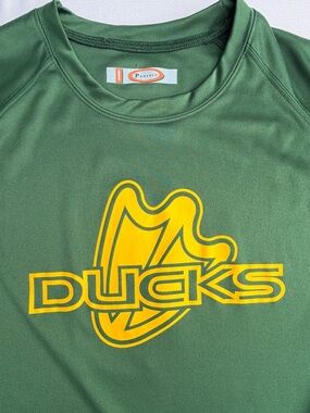 University of Oregon Ducks Mens Jersey Medium NCAA